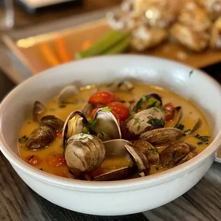 Steamed Clams - excellent!!