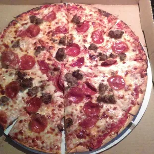 1/2 price pizza on Sunday&apos;s and Monday&apos;s. Wasn&apos;t bad at all.
