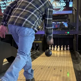 Duckpin bowling