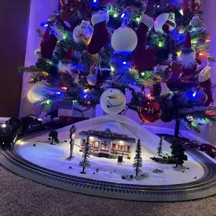 Under our tree this year is our new edition of Miss Mollys Diner with a lovely snow cover and some small people coming in and out.