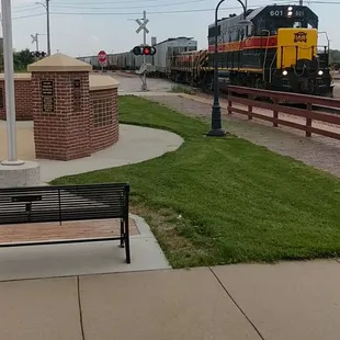 Train that passed before the ceremony.