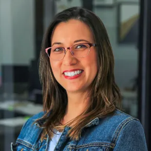 Meet Jennifer, your trusted lending partner with 8 years of experience in the industry, 5 of which as a licensed professional.