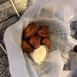 Boneless wings