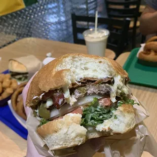 Sounders Burger