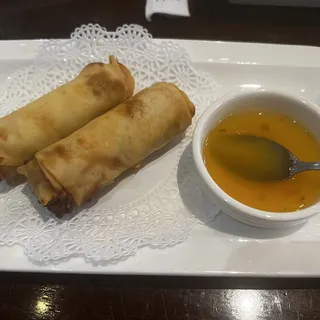 Noy Egg Rolls