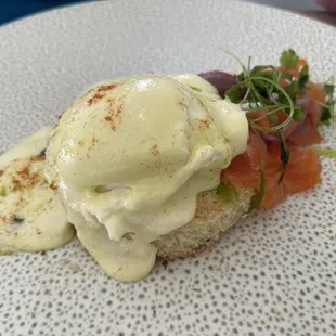 Eggs Benedict