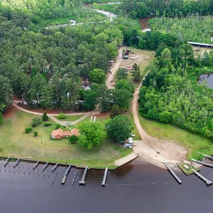 Located on the beautiful Mattaponi River away from the hustle and bustle of urban living.