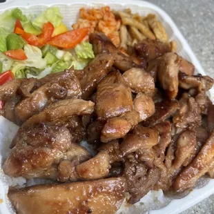 BBQ chicken plate 10/10. No fat on any piece, perfectly cooked. yumm