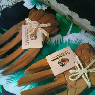 Great stuff to take home, clothing wood decor, jewelry, beach towels