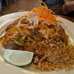 Pad Thai with beef
