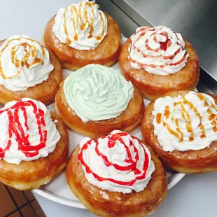 FRESH CRONUT !