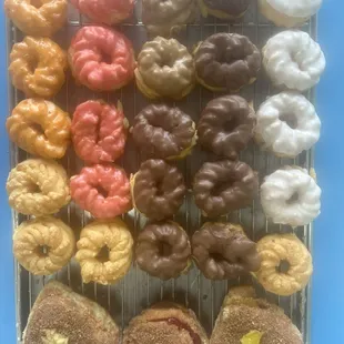 French Cruller
