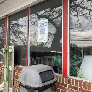 They also Cary Tony's Ice Cream here