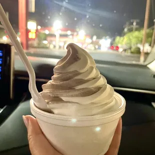 Small swirl in a cup