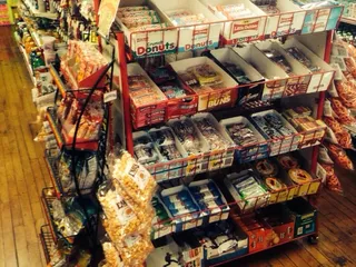 Minnehaha Grocery and Deli