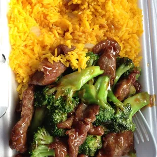 Beef and broccoli lunch special- pork fried rice.