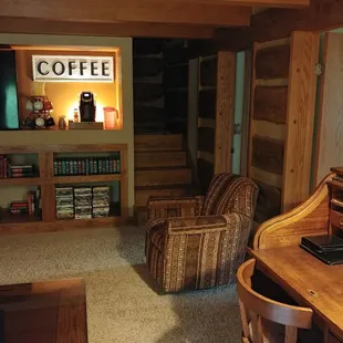 Middle level common area inside of the B&amp;B
