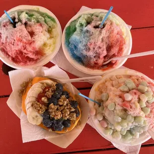 Amazing shave ice and papaya açaí bowl