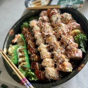 Rainbow King Dragon Roll (right two rows), Bel Air Roll (middle), Crunch Eel (second to left), Pearl River Roll (left).