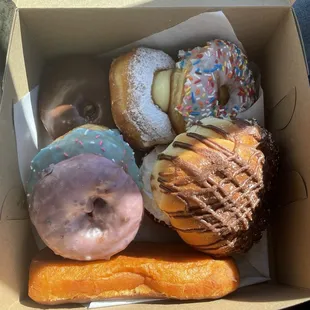 food, dough desserts, donuts
