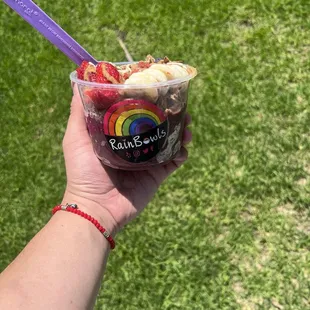 Açaí and pitaya bowl