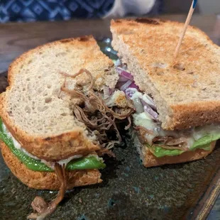 The beef and horseradish sammie