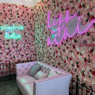 Cute atmosphere. Very clean.