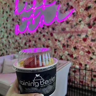 &quot;Paradise&quot; Açaí Bowl and cute background!