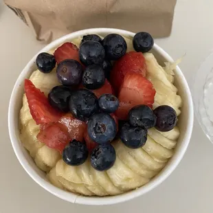 It&apos;s raining berries-signature bowl