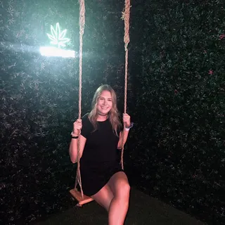 Kelli R.