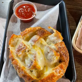 Cheesy pull bread