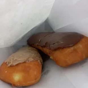Raised Donuts & Bagels