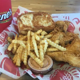 Box combo (extra toast/no slaw)