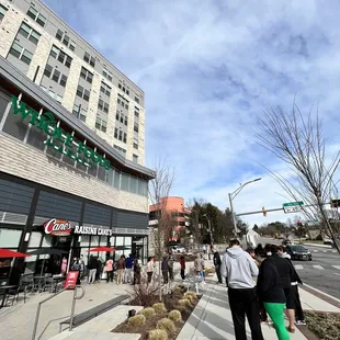 Line outside after lunch hours