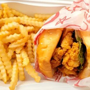 Chicken sandwich combo