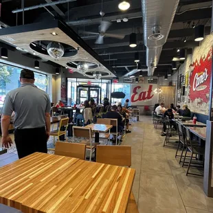 sushi and sashimi, interior