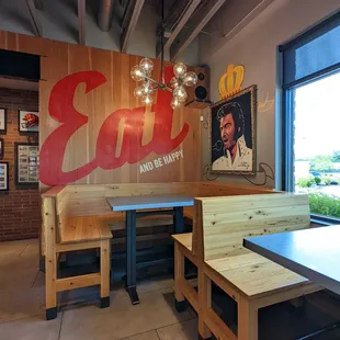 Beechmont dining room mural