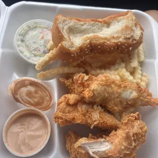 Ci The Box Combo, first time trying was fried to perfection light and crispy, loved  the cane sauce