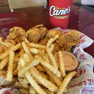 Four Finger minus coleslaw