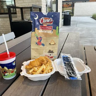 2 pc chicken tender Kid&apos;s Meal (10.30.24)