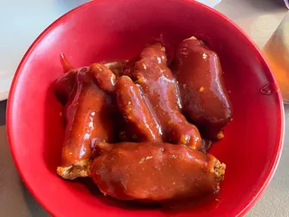 Roadhouse Wings & Grille