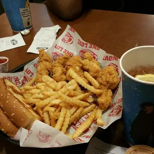 6 piece chicken strips,  with two BOB toast. And the CANE SAUCE!