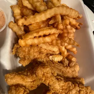 Old, over cooked fries! Chicken smells like it was cooked in old oil! Waited 15 mins for this!