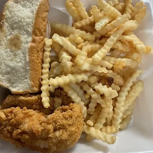 The Box Combo - 4 Chicken Fingers