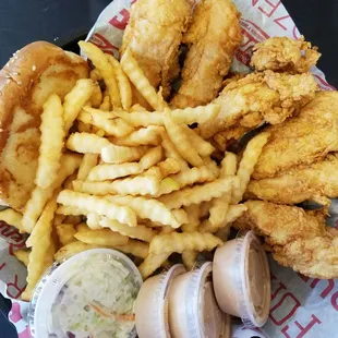Caniac combo = 6 chicken fingers, fries, Texas toast, and cole slaw with cane sauce.