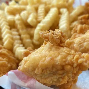 The Caniac Combo - 6 Chicken Fingers