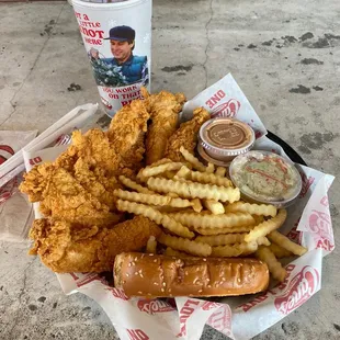 Caniac Combo with an extra tender