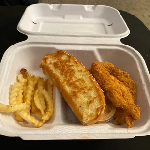 3 finger combo w/ very little fries