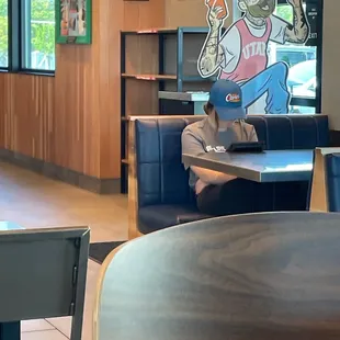 Bad look folks! Bad look!!