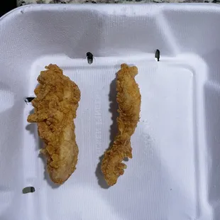 The largest on the left and the smallest on the right.